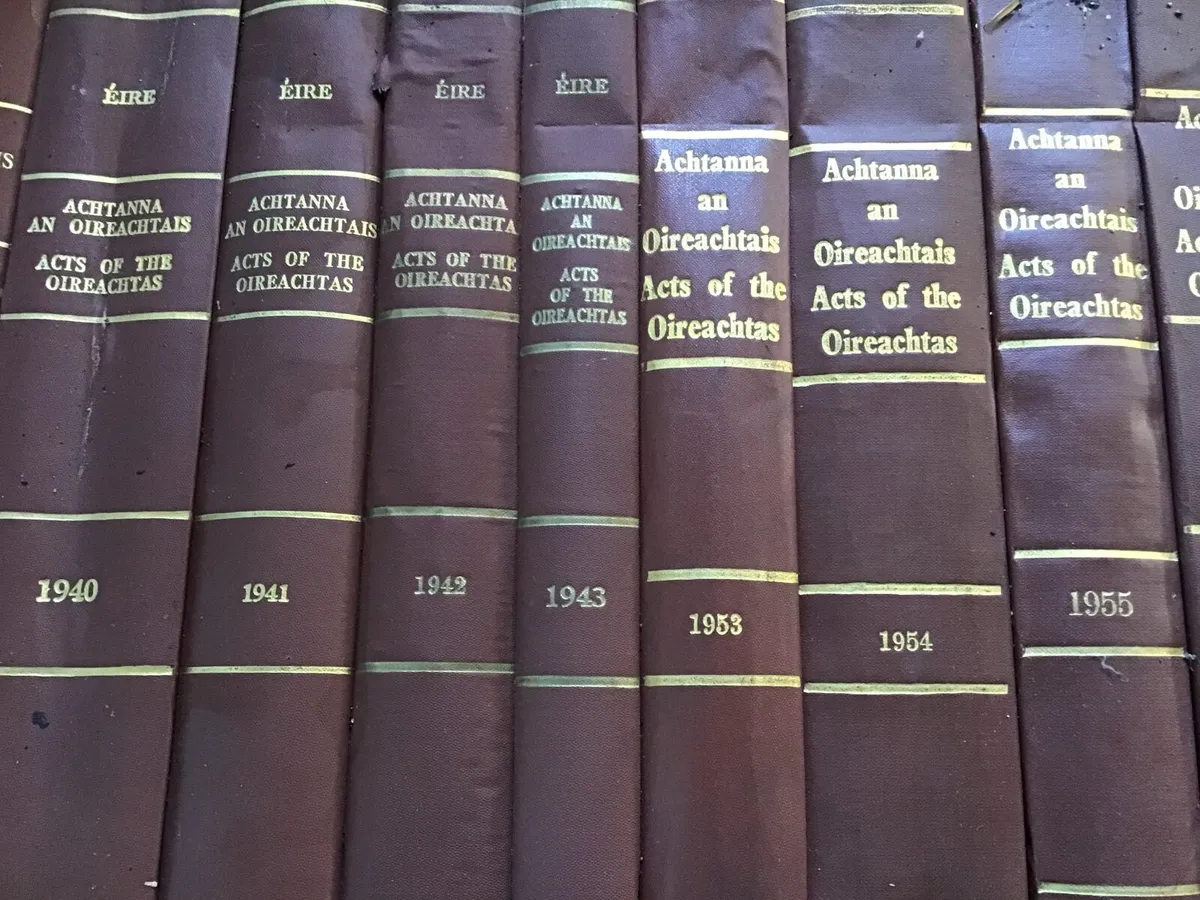 Books - Image 2