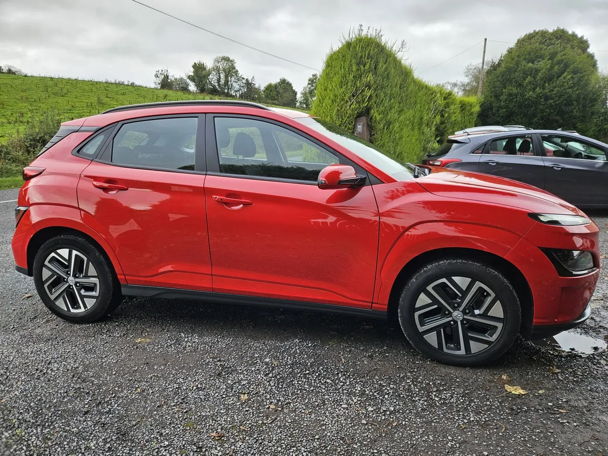 2023 Hyundai Kona EV - Image 4
