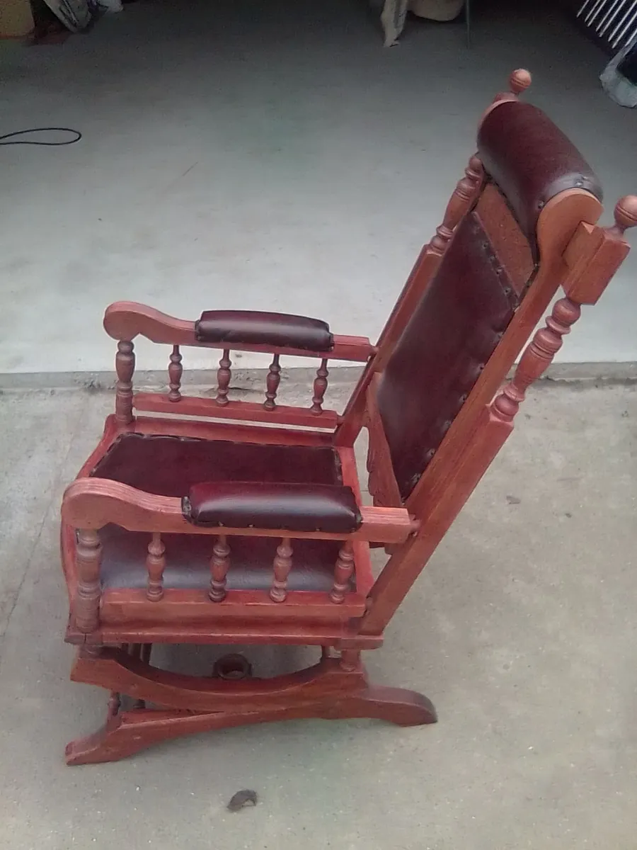 ANTIQUE EDWARDIAN ROCKING CHAIR - Image 1