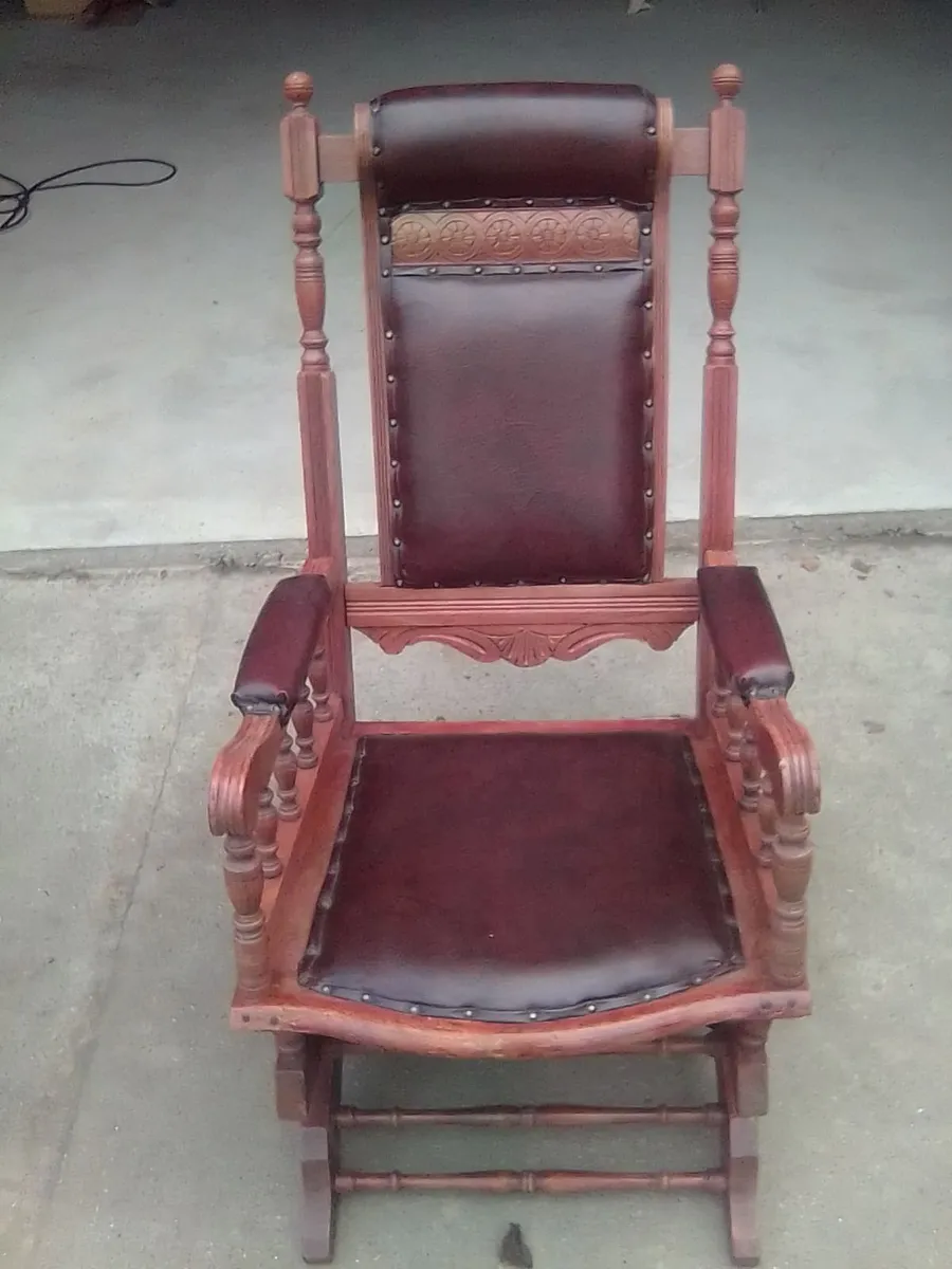 ANTIQUE EDWARDIAN ROCKING CHAIR - Image 3