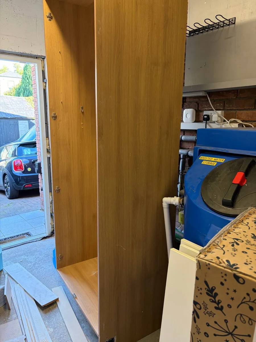 Wardrobe - Image 2