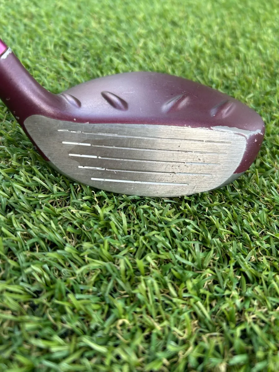 Ping GLe 2 left handed 9 wood - Image 2