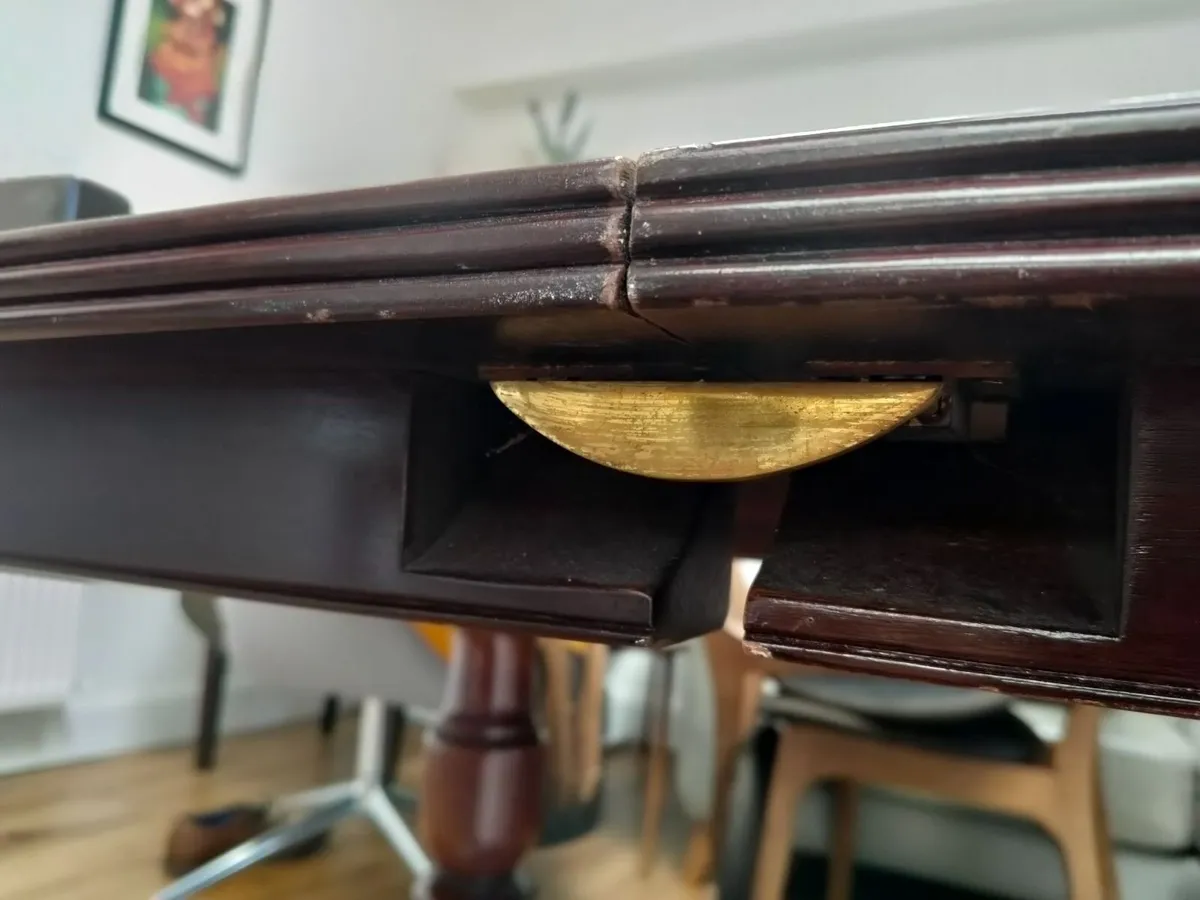 Mahogany Pedestal Dining Table - Image 3
