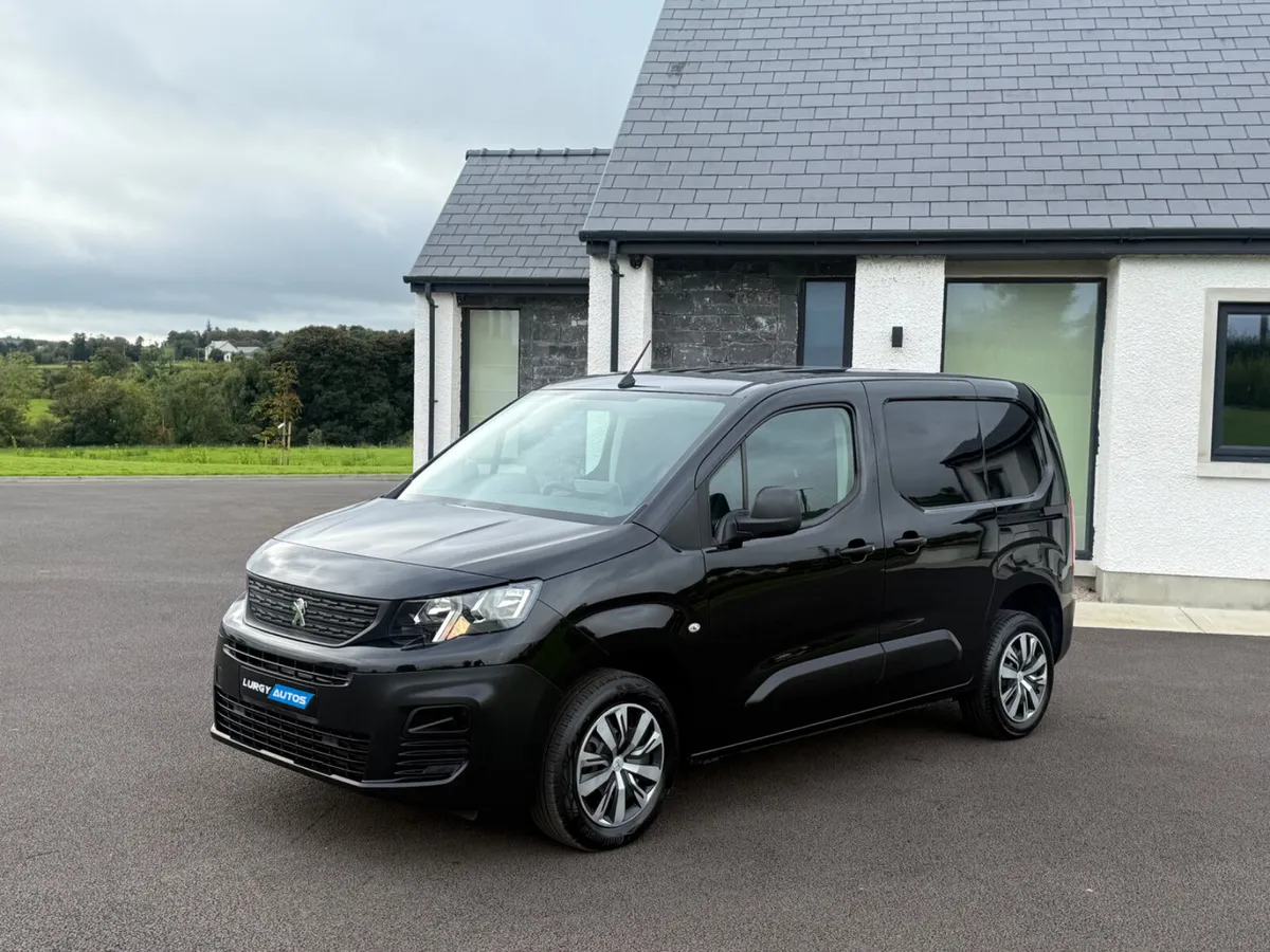 231 Peugeot Partner 100BHP Professional Prem + - Image 1