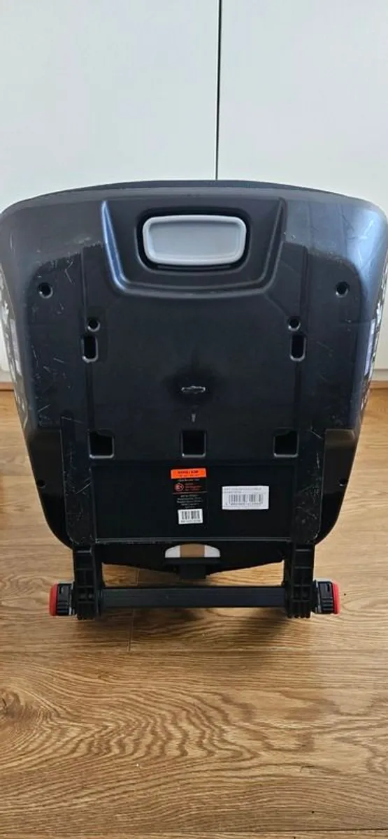 Britax Kidfix i-size High Back Booster (to age 3.5yr  11/12) - Image 4