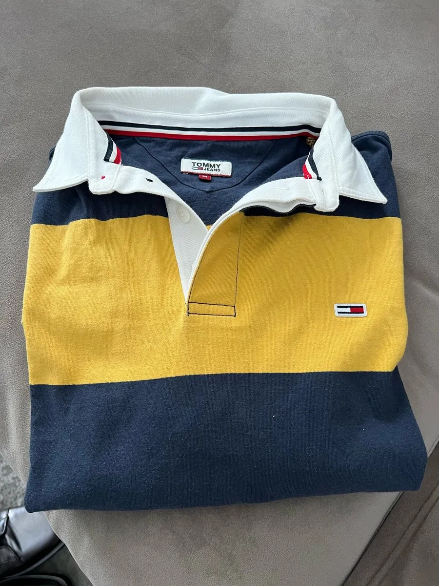 Tommy Hilfiger ladies  clothes - Image 1