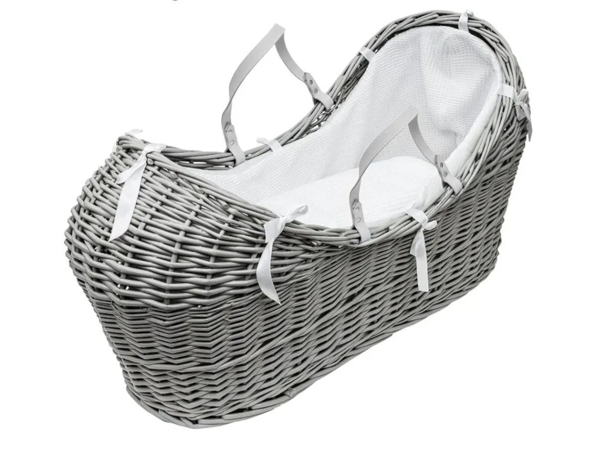 Grey Wicker Moses Basket with Stand - Image 3