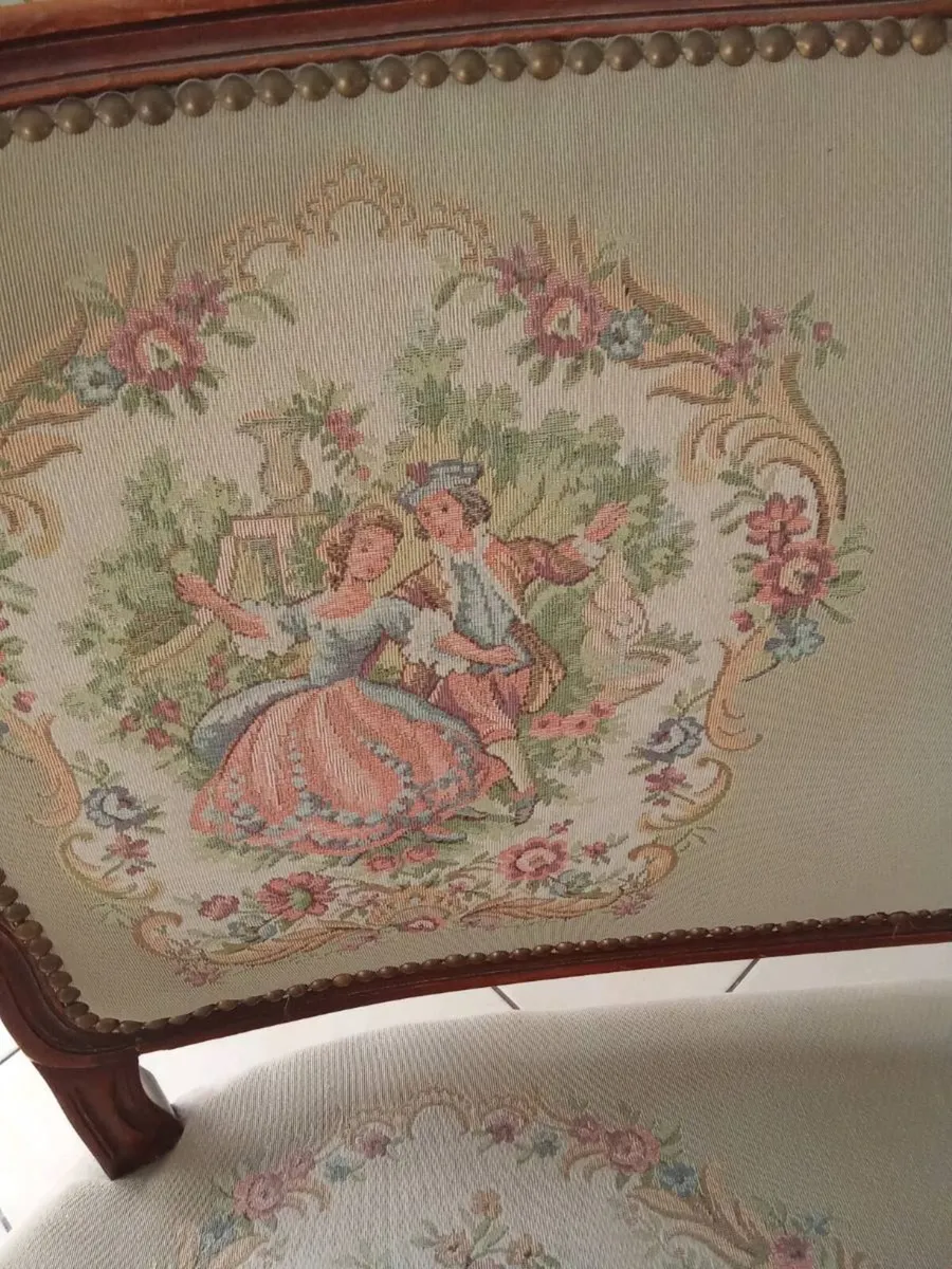 Vintage sofa - Image 2