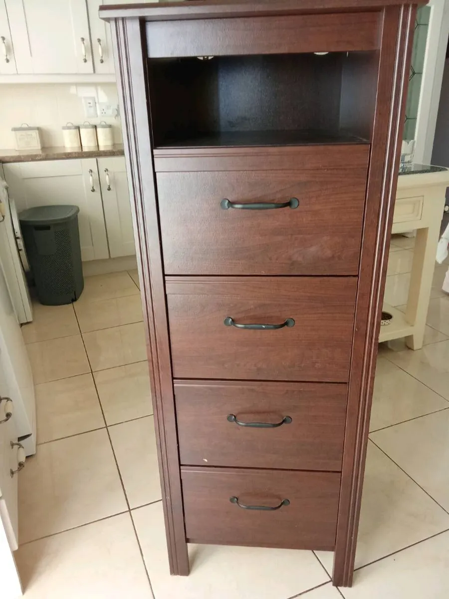 Tallboy - Image 3