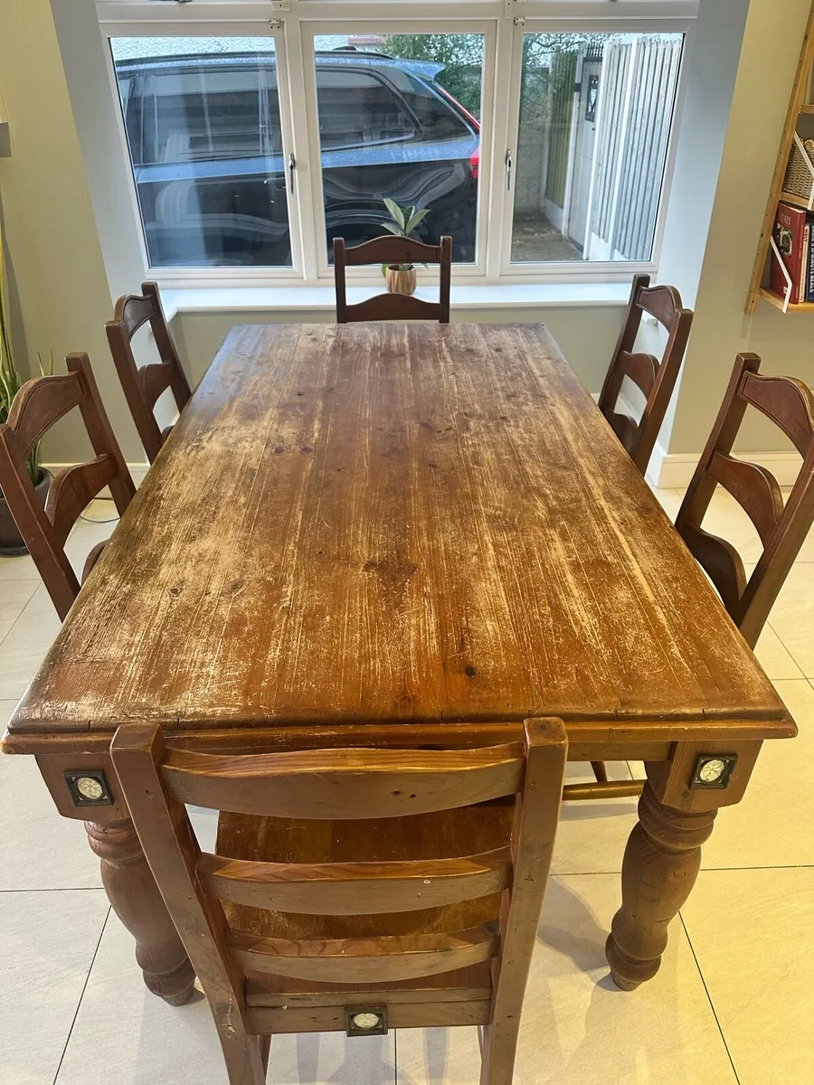 Dining table and chairs - Image 3