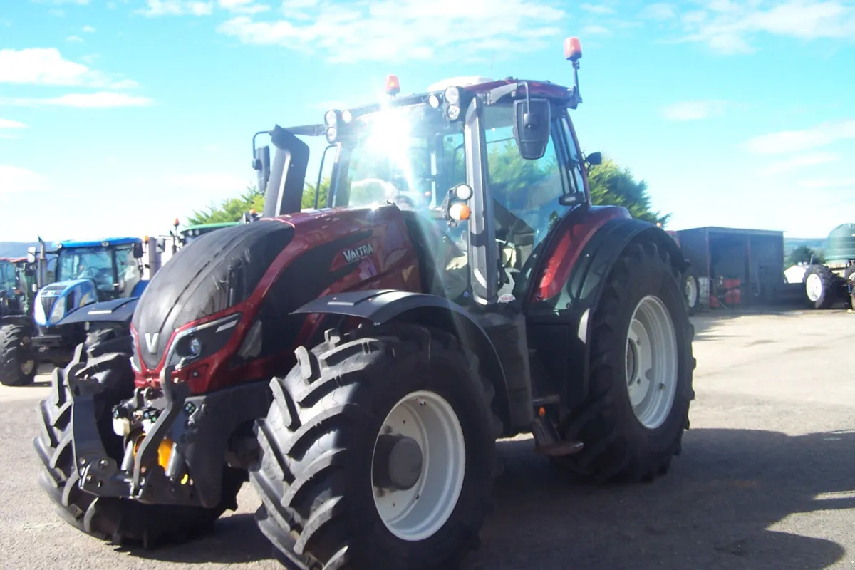 2020 Valtra T194 Versu - Image 3
