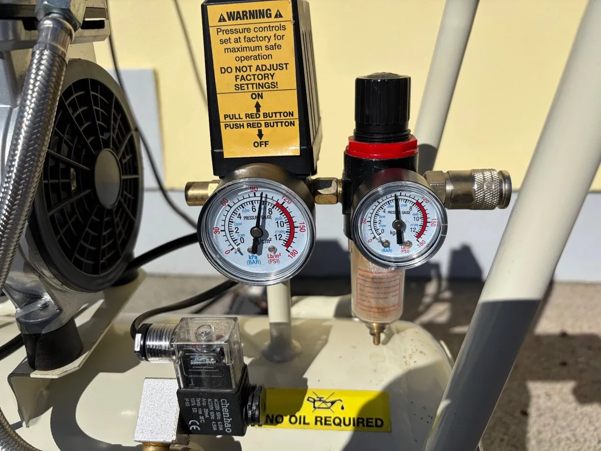 Hyundai Oil Free Air Compressor - Image 4