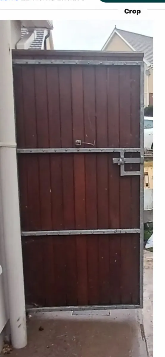 Side gate for house - Image 2