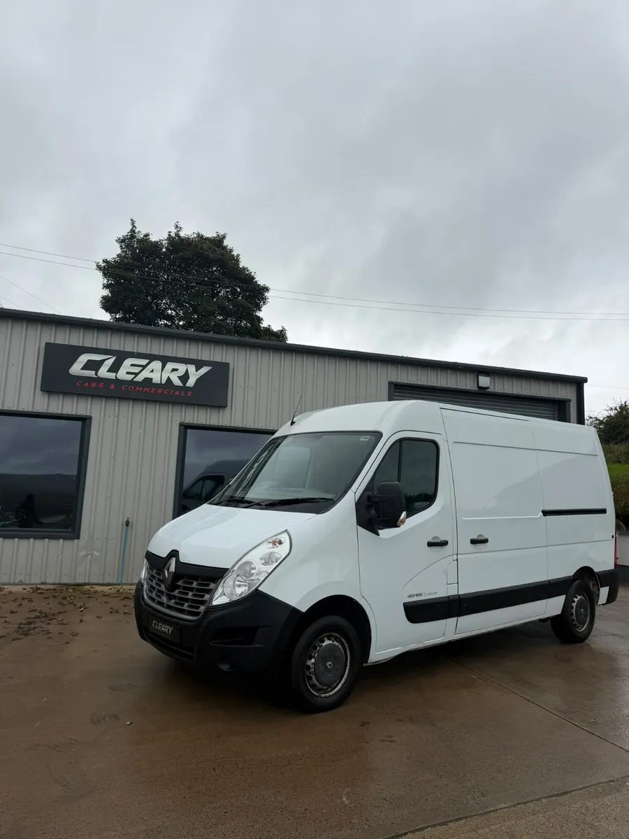Renault Master 2016 - Image 1
