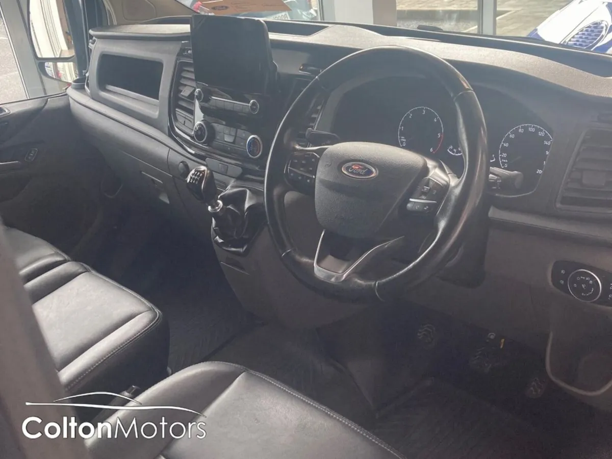 Ford Transit Custom TRAIL LWB 2.0TDCi - Image 3
