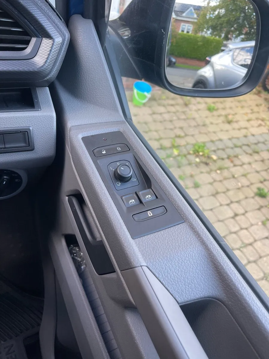 VW Transport t6 automatic campervan - Image 2