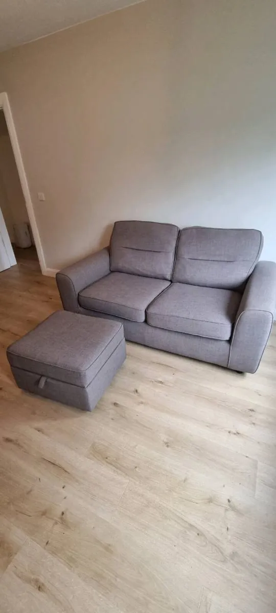 Grey two-seater sofa bed - Image 4