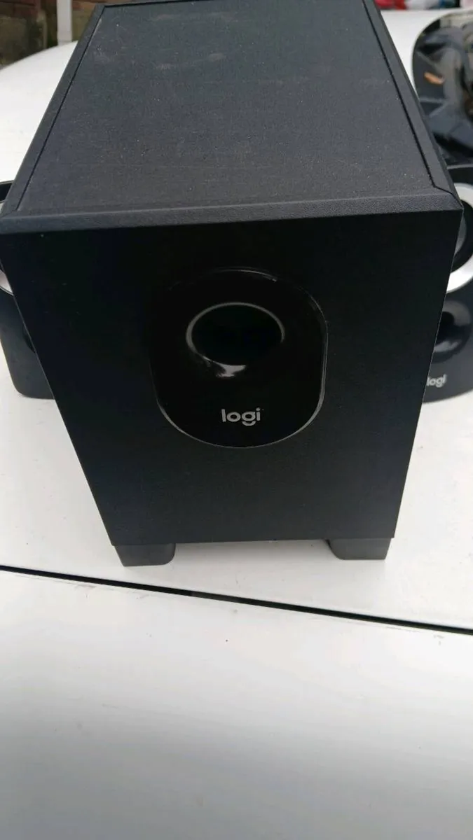 Logitech Speaker System - Image 4
