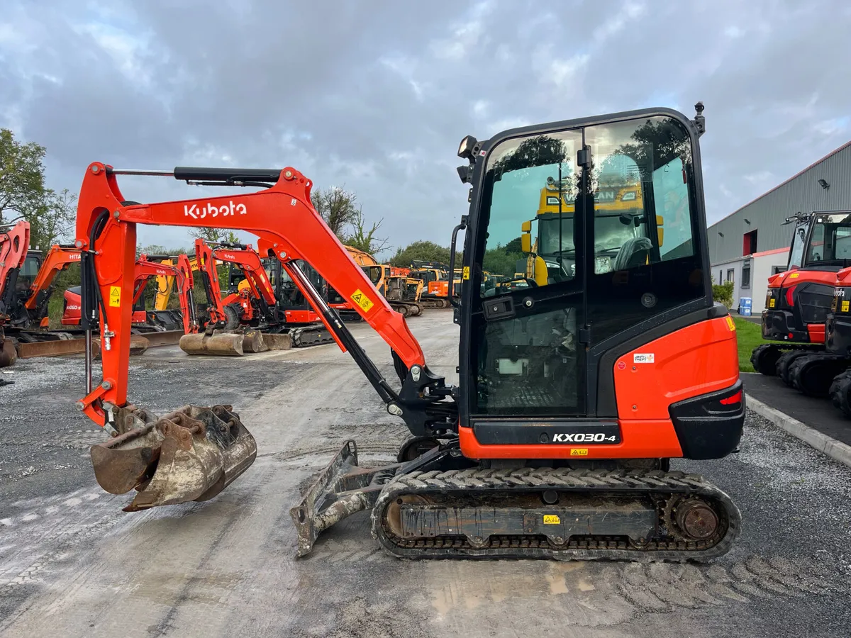 2022 Kubota KX030-4 - Image 1