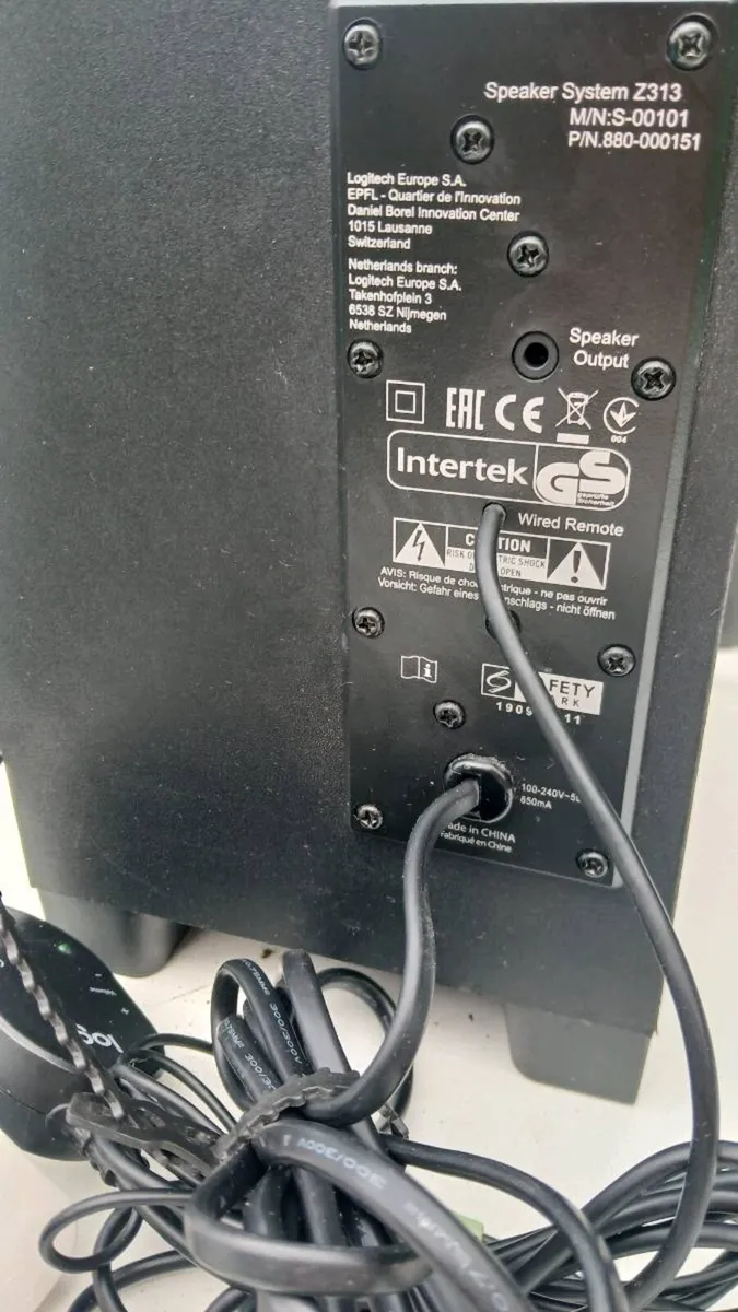 Logitech Speaker System - Image 2