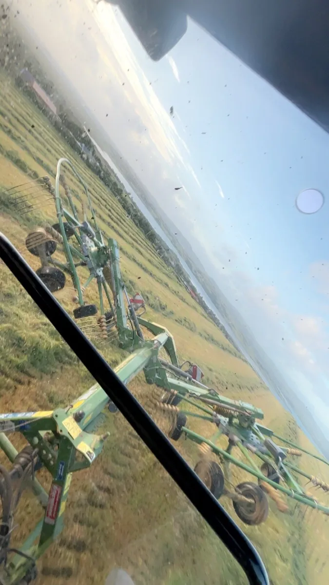 Krone 640 - Image 4