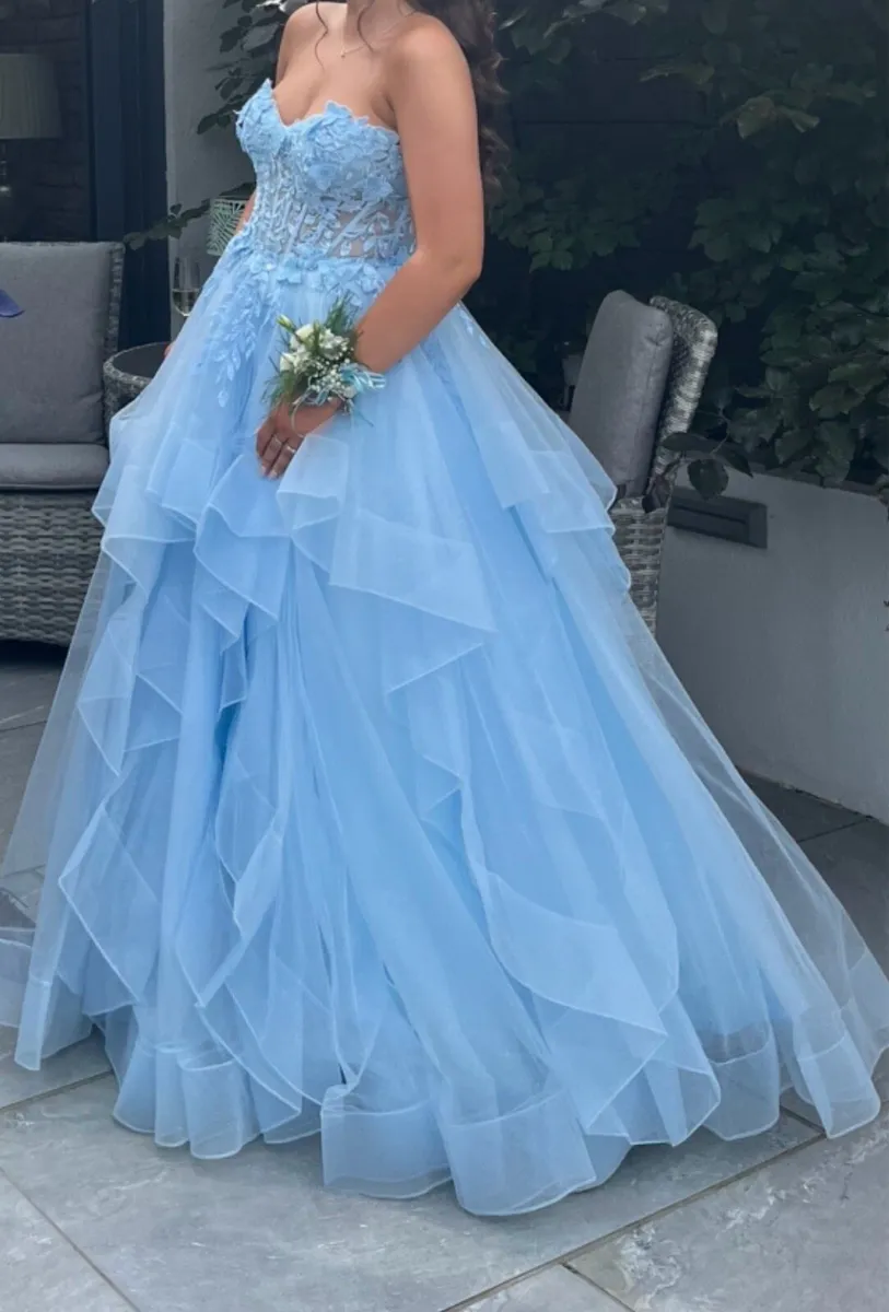 Debs/Prom dress - Image 1