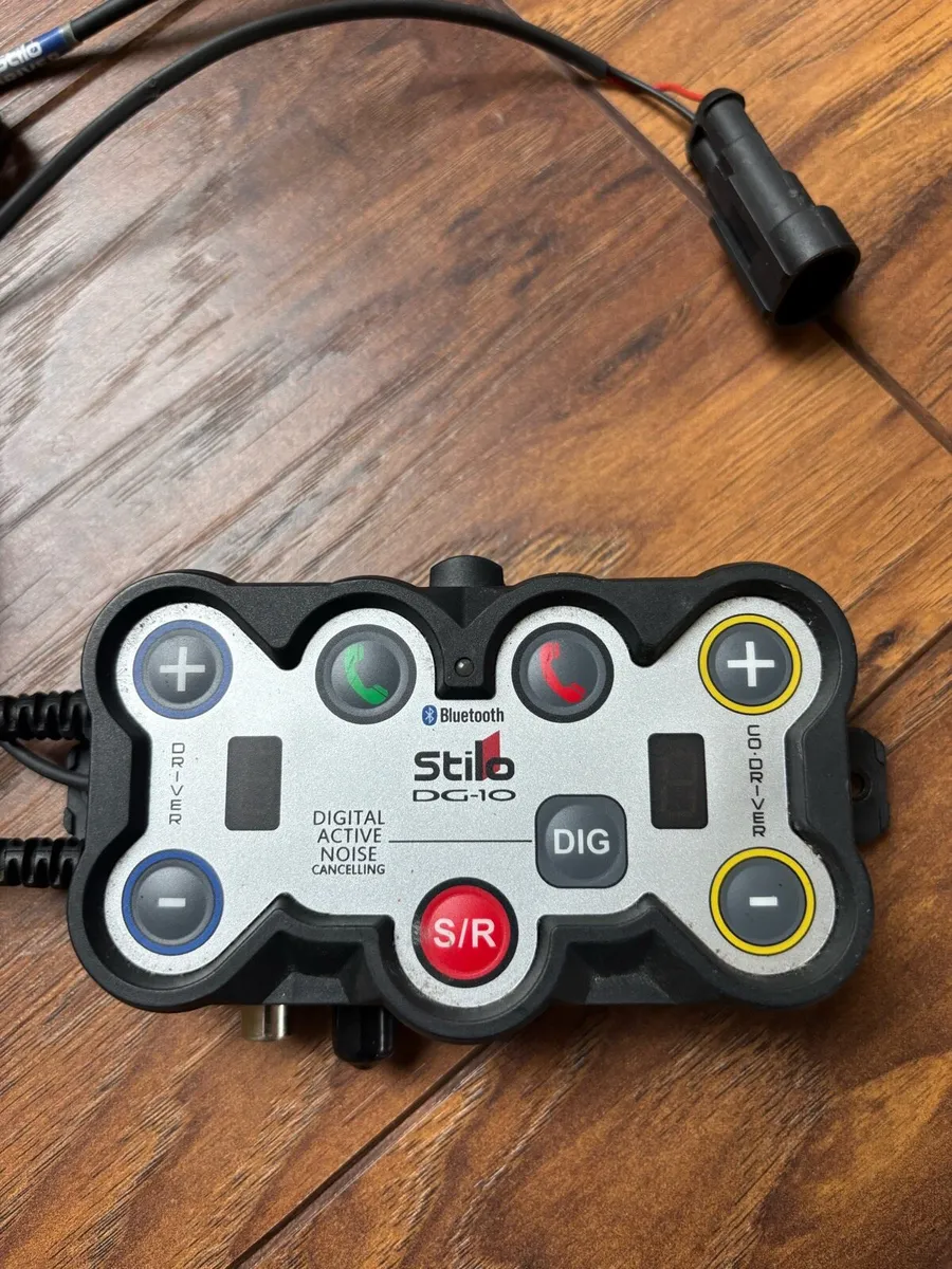 Stilo Intercom and Headset - Image 2
