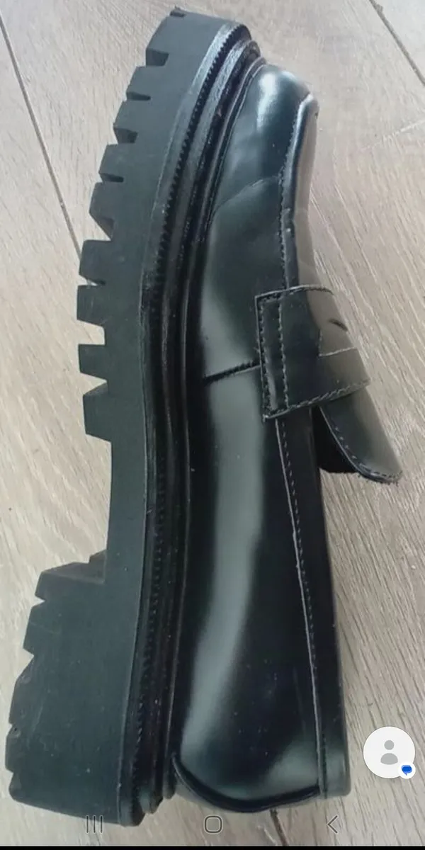 Ladies Winter Leather Shoes - Image 3