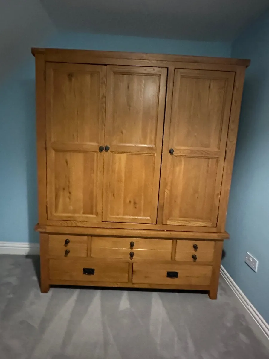 Oak Wardrobe - Image 1
