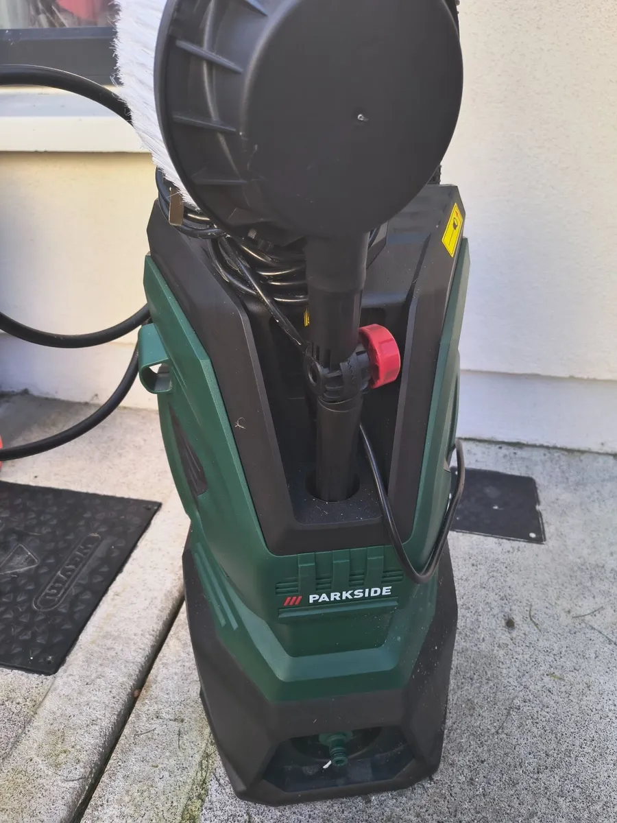 Power Washer - Image 1