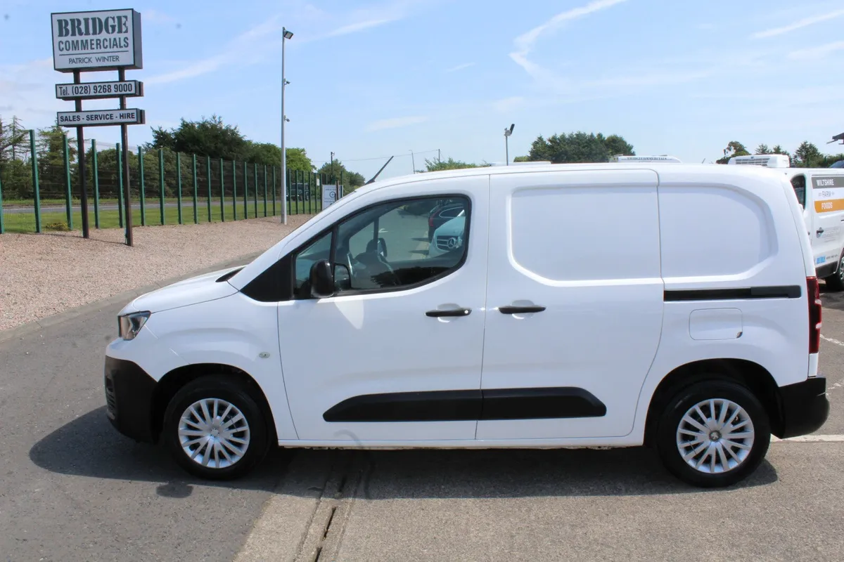 2020 Peugeot Partner L1H1 - Image 4