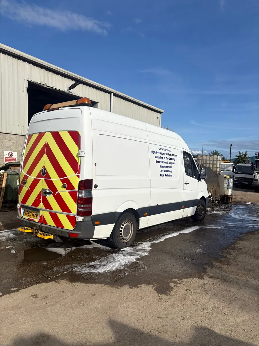 2013 Mercedes Sprinter Pearpoint Camera Van RWD - Image 2