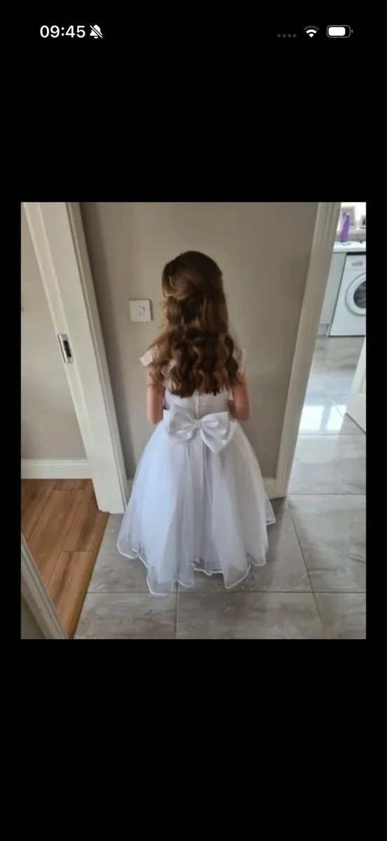 Communion dress - Image 4
