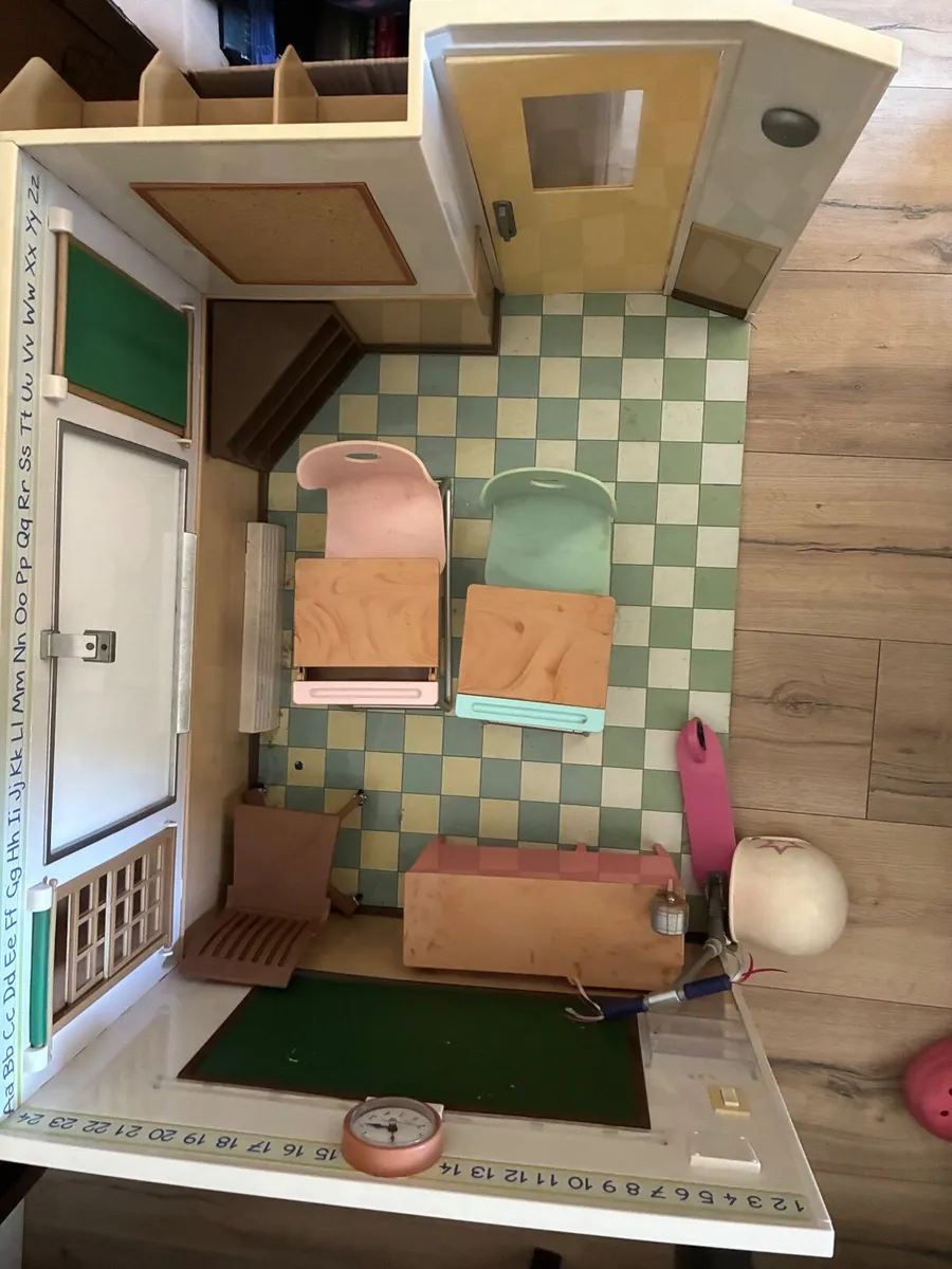 Our Generation Dolls Schoolhouse - Image 3