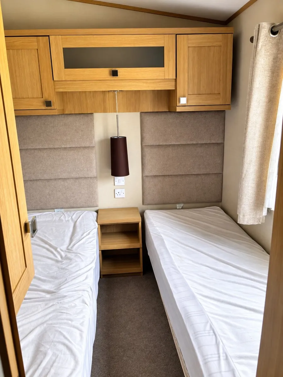 3 Bedroom ABI Roxbury Mobile Home for Sale on site - Image 4