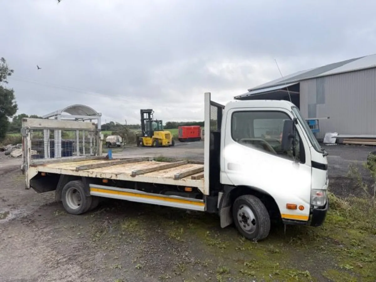 Toyota Dyna Pickup - Image 1