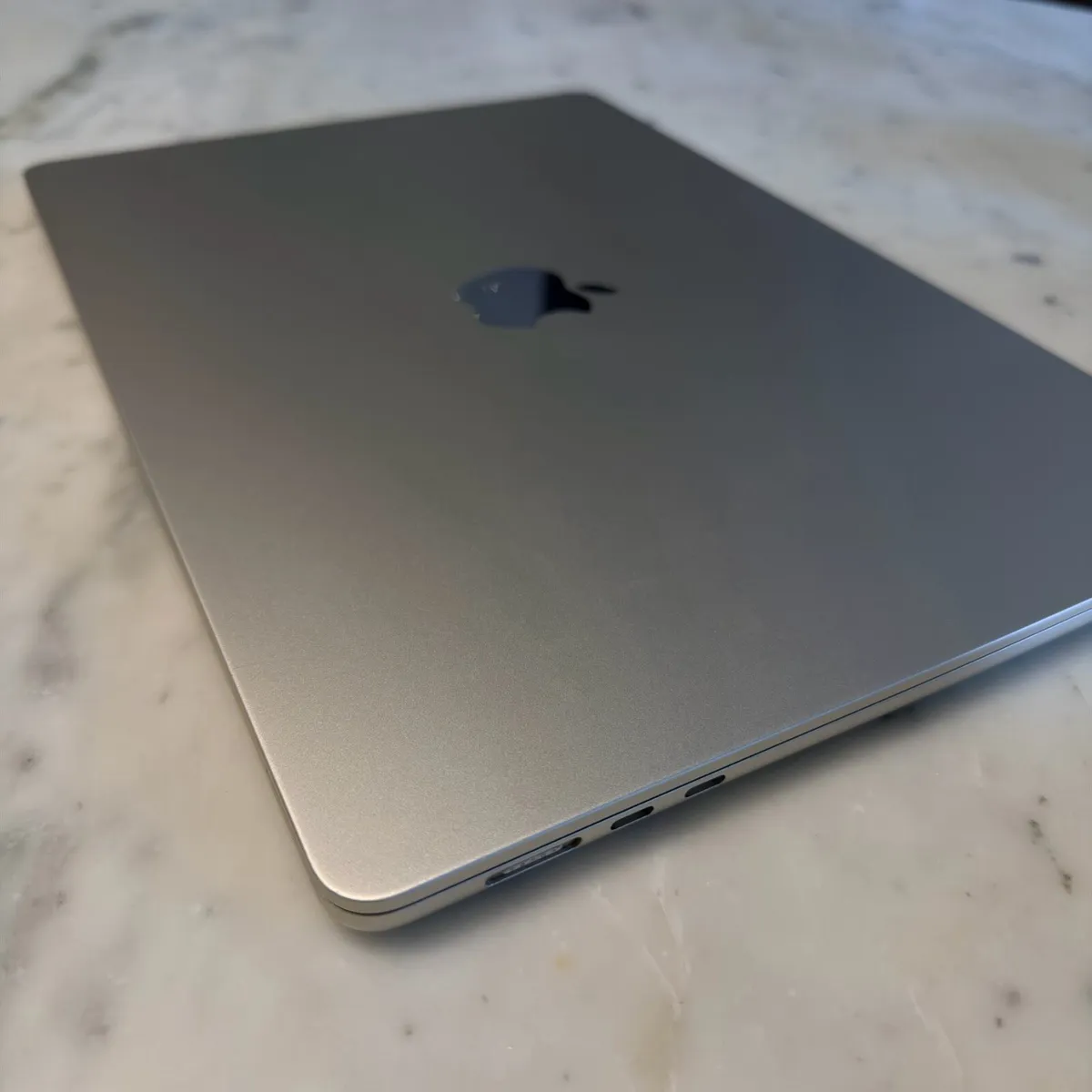 MacBook Air 15-inch, M3, 2024 - Image 3