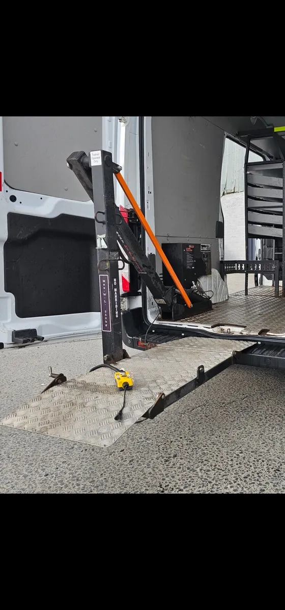 Penny Hydraulics Loadlift Platform Lift - Image 1