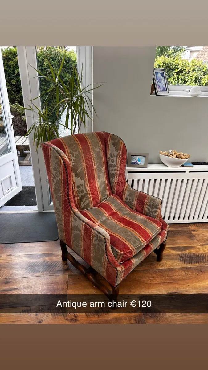 Antique Arm chair