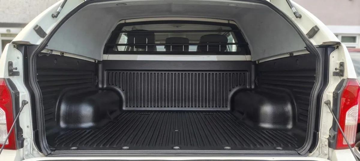 Crew cab, Pickup, SsangYong Korando Sports - Image 3