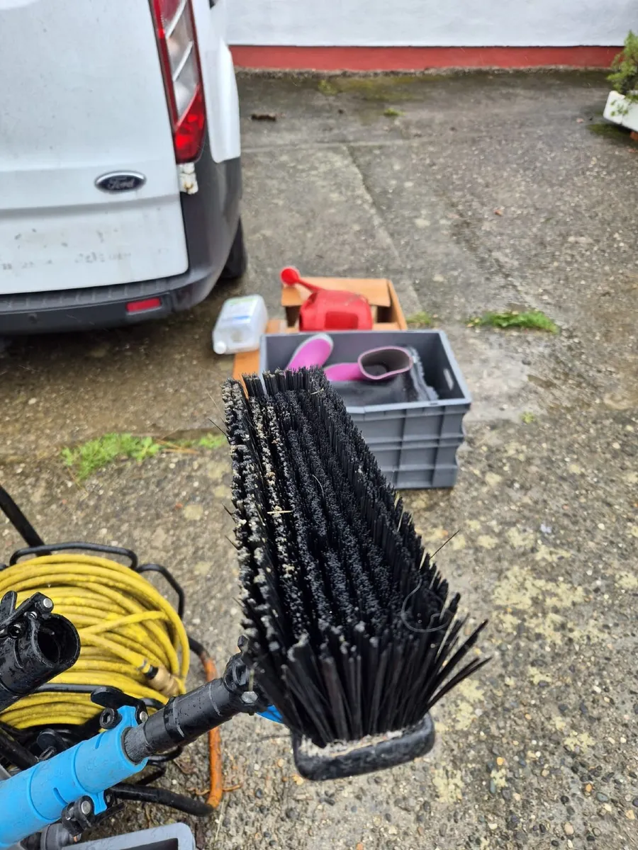 Window Cleaning System - High reach - Image 4