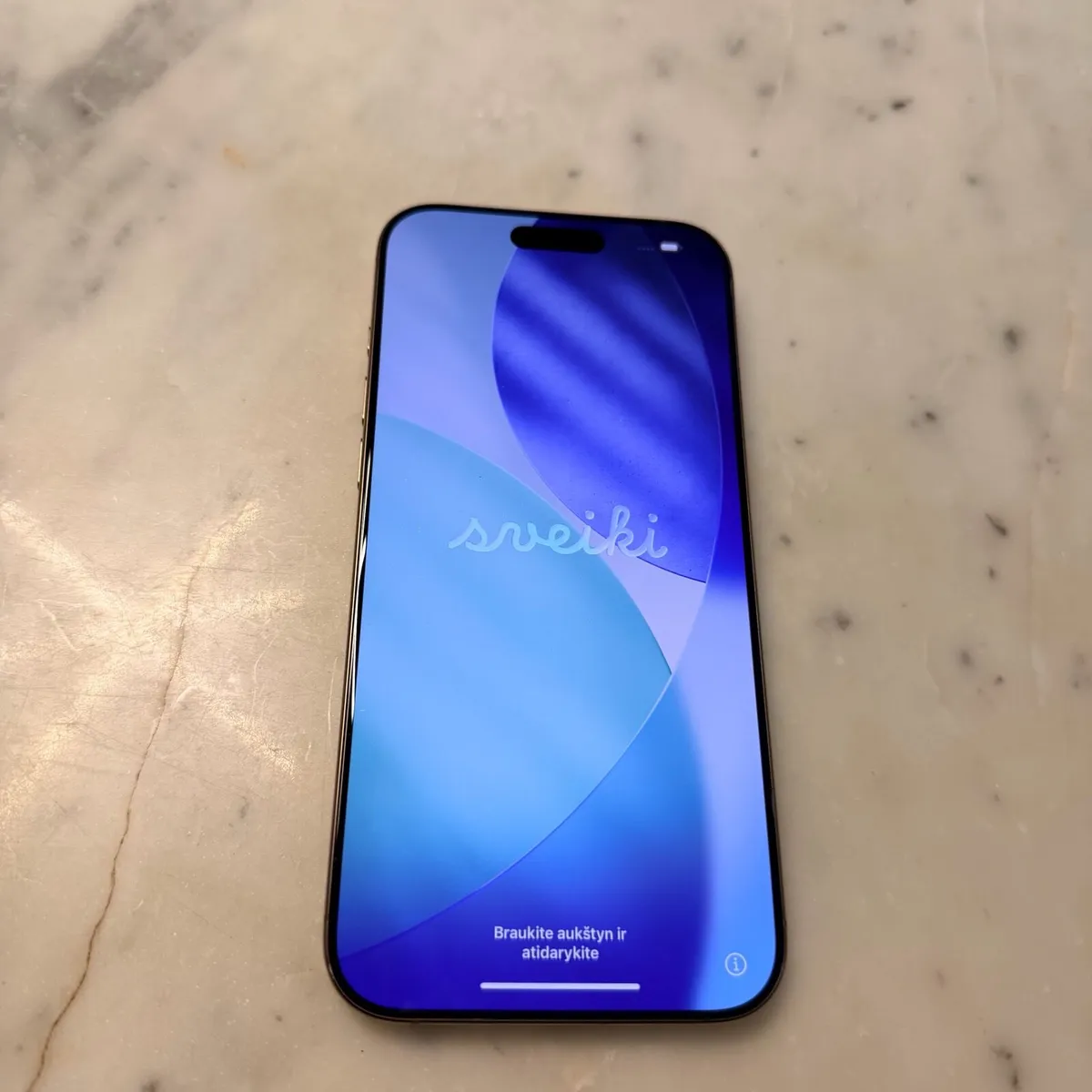 iPhone 16 Pro Max - Image 1