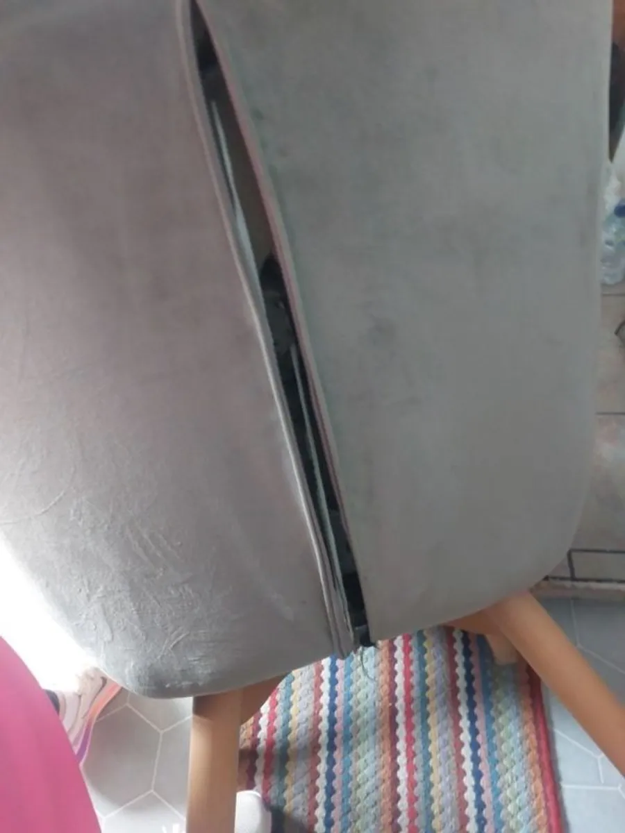 armchair - Image 2