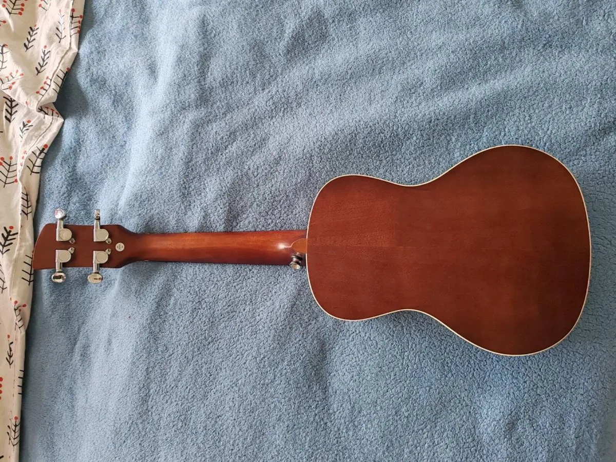 Brunswick Ukulele - Image 2