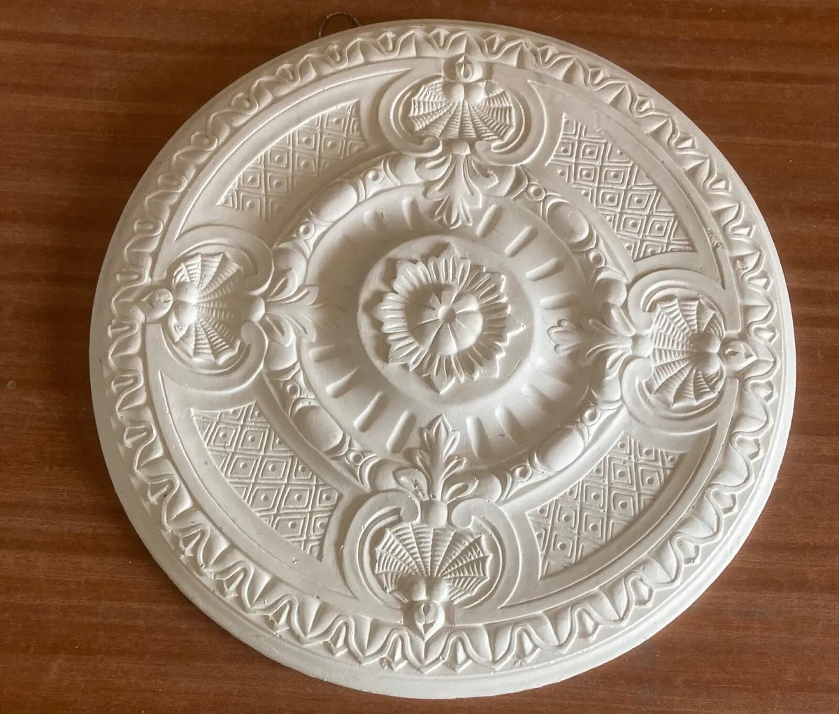 Plaster mouldings, coving, moulds Clearance Sale - Image 4