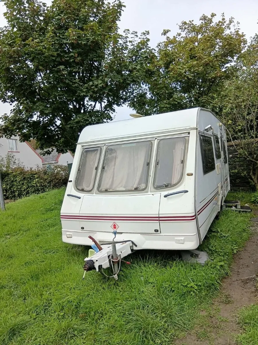 Caravan - Image 2