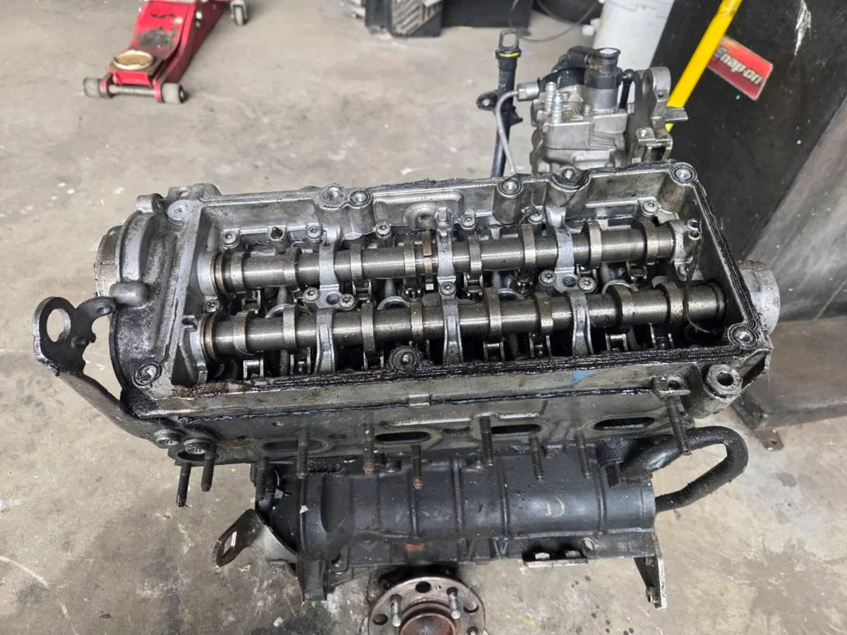 Audi CNH 2.0Tdi Engine parts - Image 1