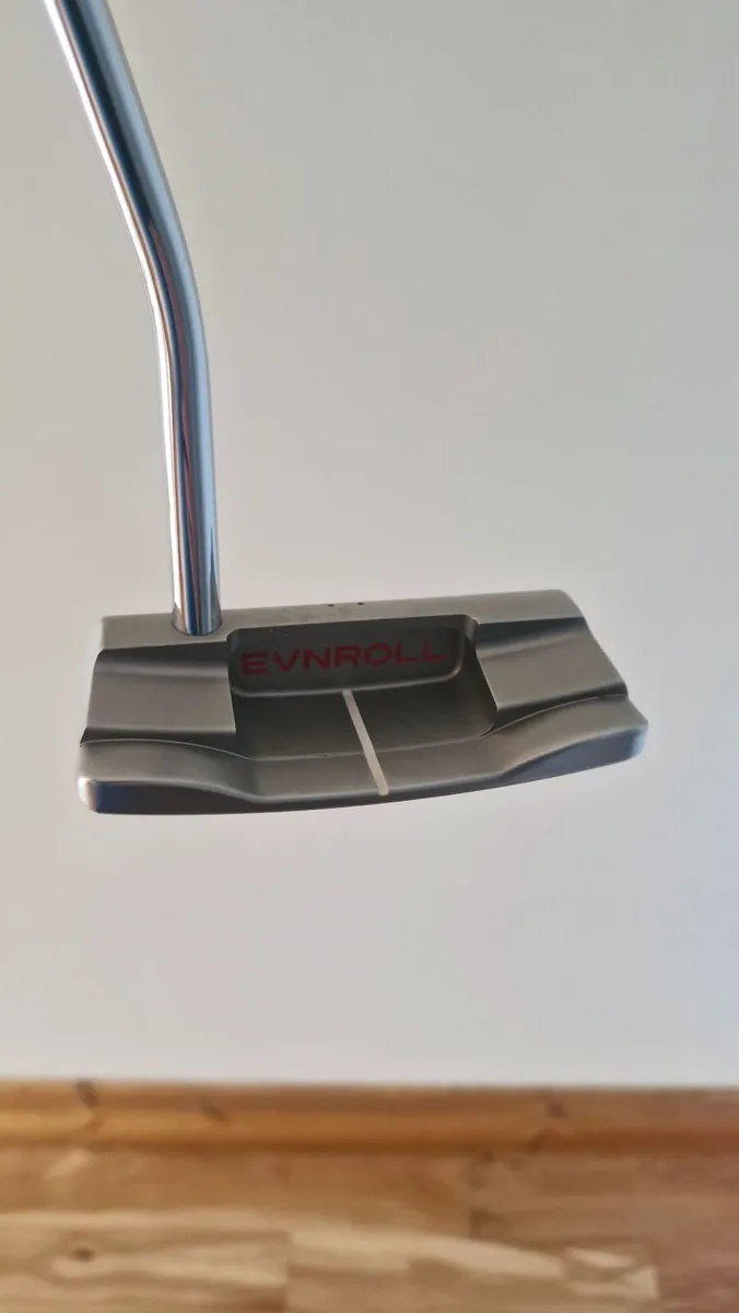 Evnroll golf putter - Image 1