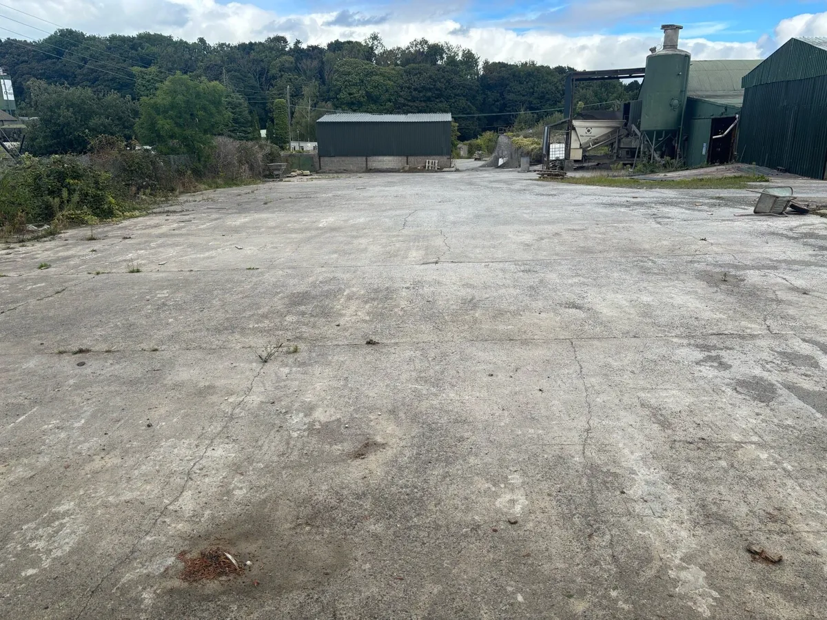 Commercial property for rent - Image 3