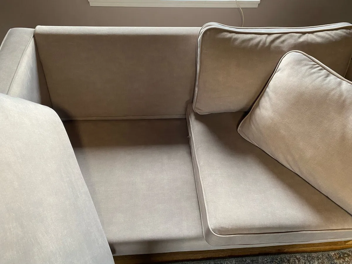 Two Seater Couch/Sofa - Image 2